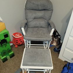 Glider And Ottoman 