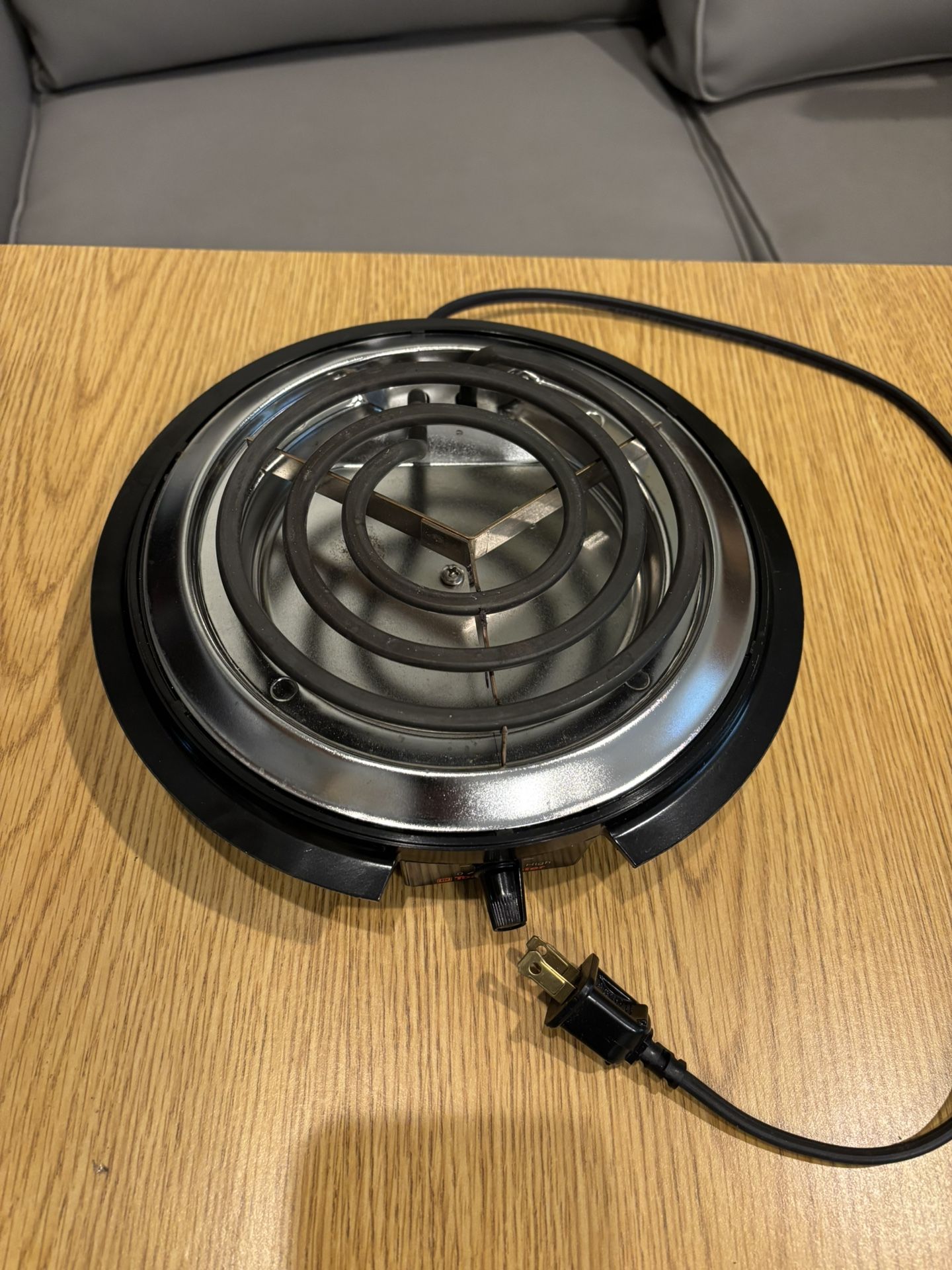 Brand New Toastmasters Single Burner Electric Hot Plate