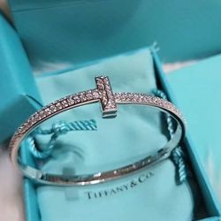 Tiffan Bangles 