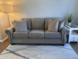 Sofa and loveseat