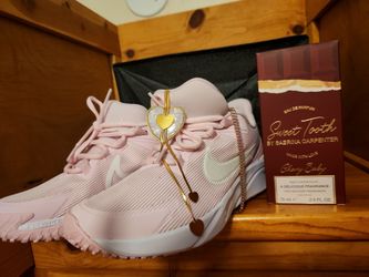 Nike Soft Pink Deluxe Bundle