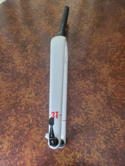 3t luteus 2 team carbon gravel fork Boost in very good condition
