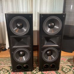 Klipsch Epic CF4 Speakers  USA 