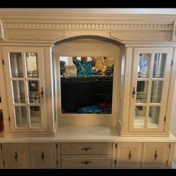 China cabinet $650 OBO