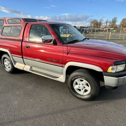1997 Dodge Ram 4X4 Short Box 