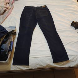 Women's Levi Jeans 
