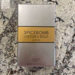 Viktor & Rolf Spicebomb Extreme