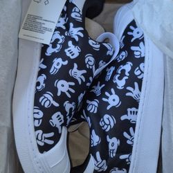 New Mickey Mouse  Adidas Shoes  Size 3