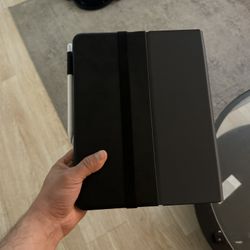 Apple iPad 9th Gen. (Feb 2024) 