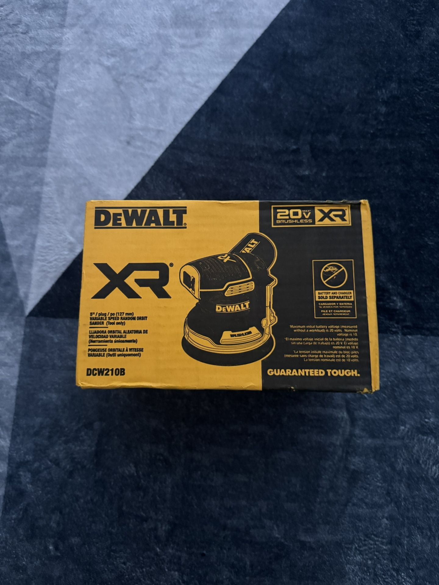 DeWalt 20V XR Brushless Random Orbital Sander (DCW210B) - Tool Only