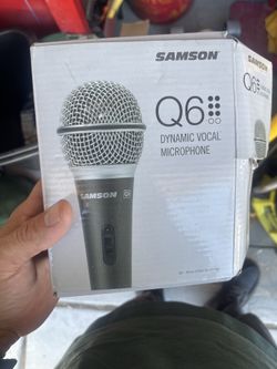 New/Open Box Samson Q6 Dynamic Vocal Microphone