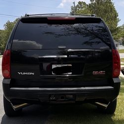 07-14 GMC Yukon Taillights 