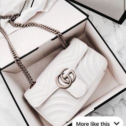 Marmont Gucci Super Mini Bag