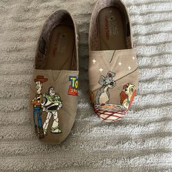 Hand Painted Disney Bobs With Memory Foam Size 8 