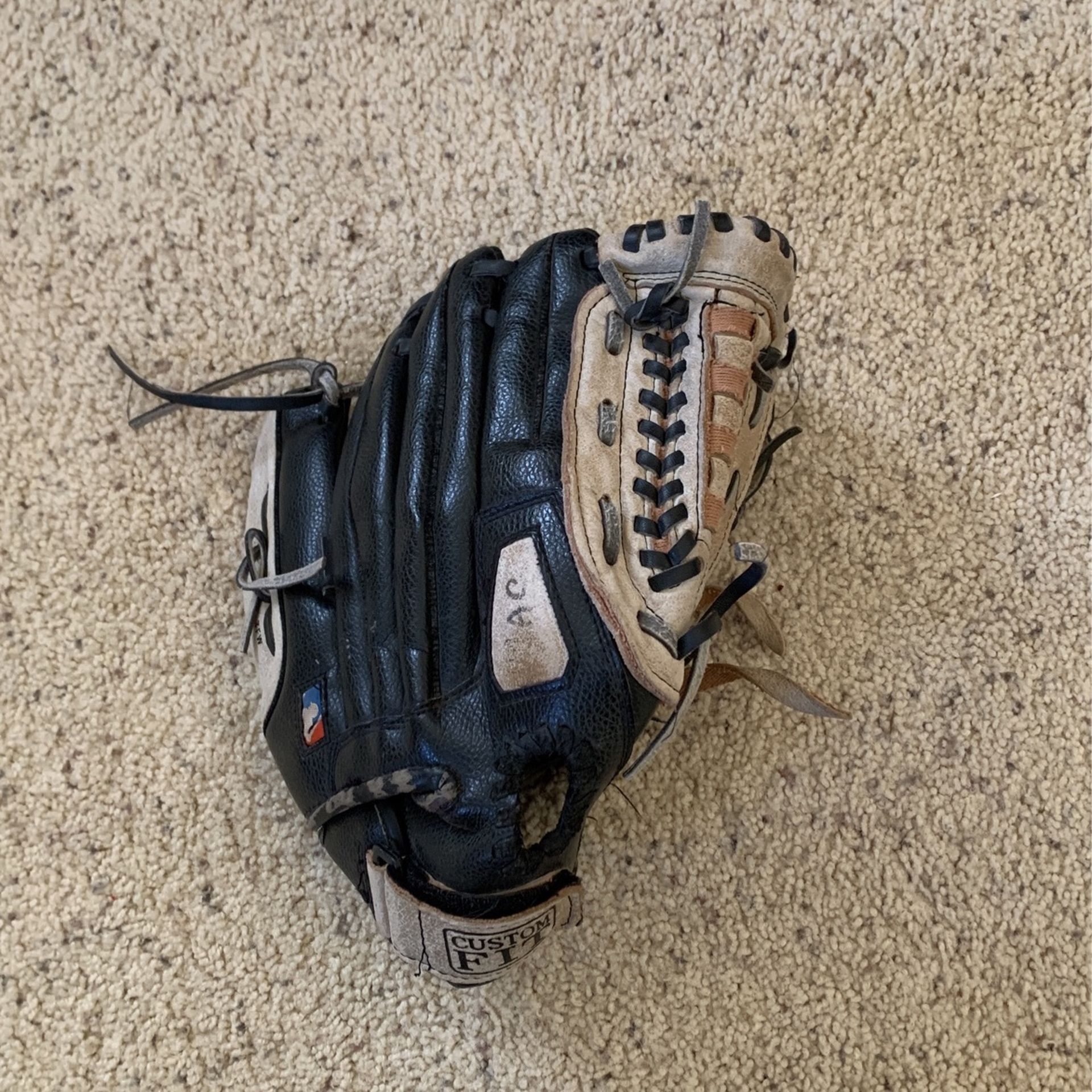 Wilson Baseball Glove