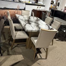 Dining Table Set