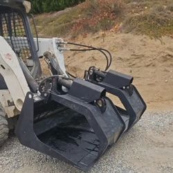 Skid Steer Grapple Bucket