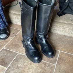 Chippewa leather boots 8 1/2 nine size