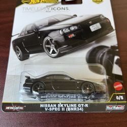 Hot Wheels Premium Nissan Skyline GT-R V-SPEC II (BNR34)