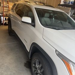 2017 GMC Acadia