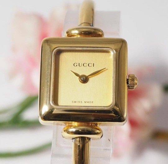Gucci Ladies Vintage Gold Dial Quartz Watch Bangles pre-owned luxury goods,