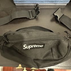 Supreme Fanny pack