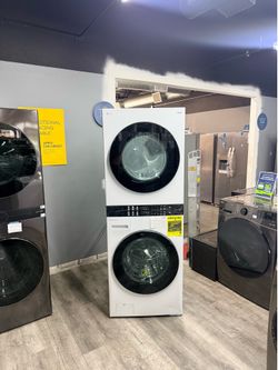 🔥 LG - 4.5 Cu. Ft. HE Smart Front Load Washer and 7.4 Cu. Ft. Gas Dryer WashTower with Steam and Built-In Intelligence - White🔥