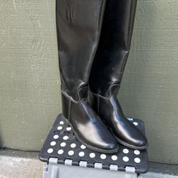 ESSEX  Black leather Boots, Women’s 5 1/2