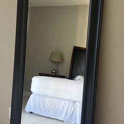 Big Mirrror 70x27  Like NEW