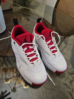 Nike Jordan Max Aura 6 👀 READ BELOW ⬇️ AVAILABLE ✅️