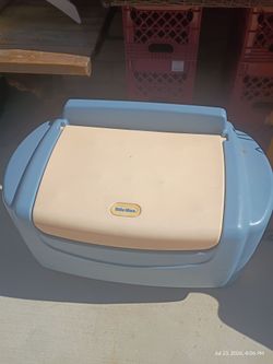 Little Tyke toy box