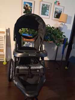Baby trend Jogger stroller