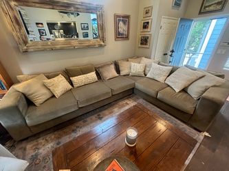 Huge Couch: Free to pick up