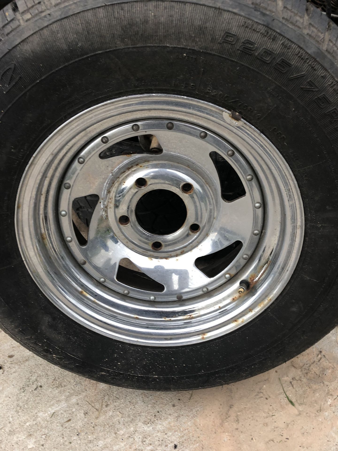 S10,camaro,4.5 bolt pattern rims and tires for Sale in Cleveland, TX