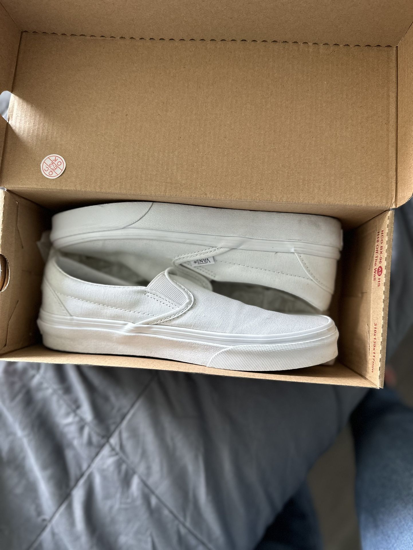 Vans White Slip On 