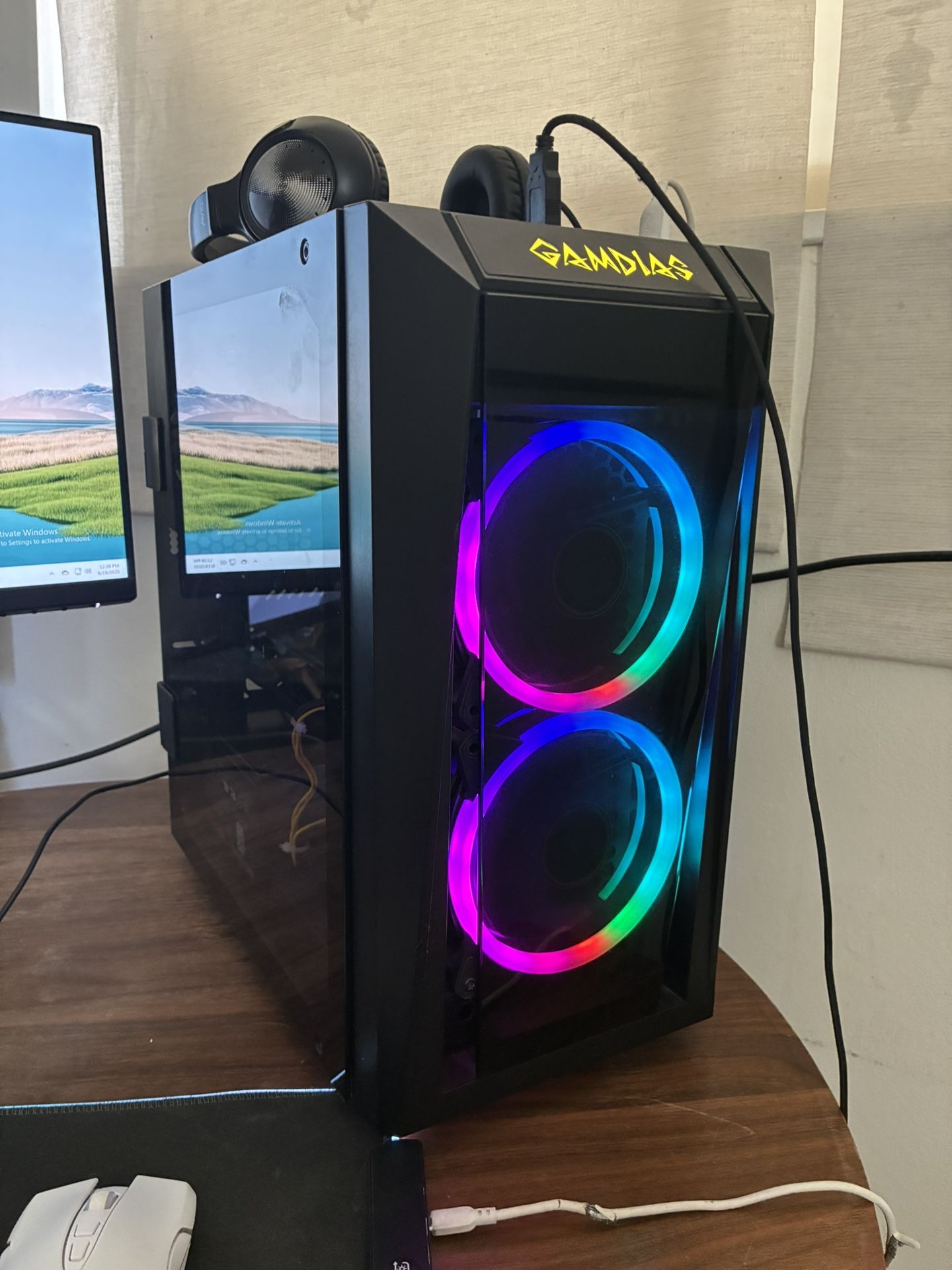 Mid Range Gaming Pc