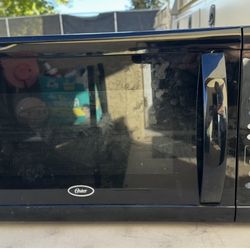 Oster Digital Microwave Oven