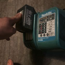 Charger and battery Makita 