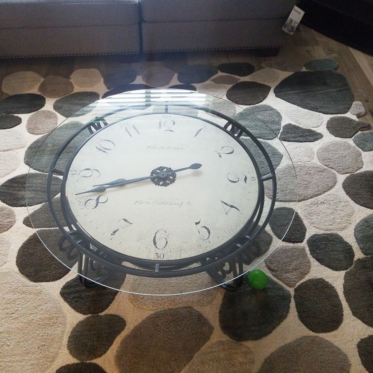 Howard Miller Coffee Table Clock