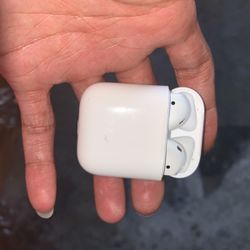 AirPods