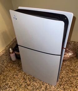 PS5 disc drive version 1TB two controllers included