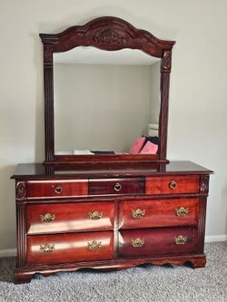 Elegant Cherry Wood Dresser with Mirror for Sale ✨Price negotiable