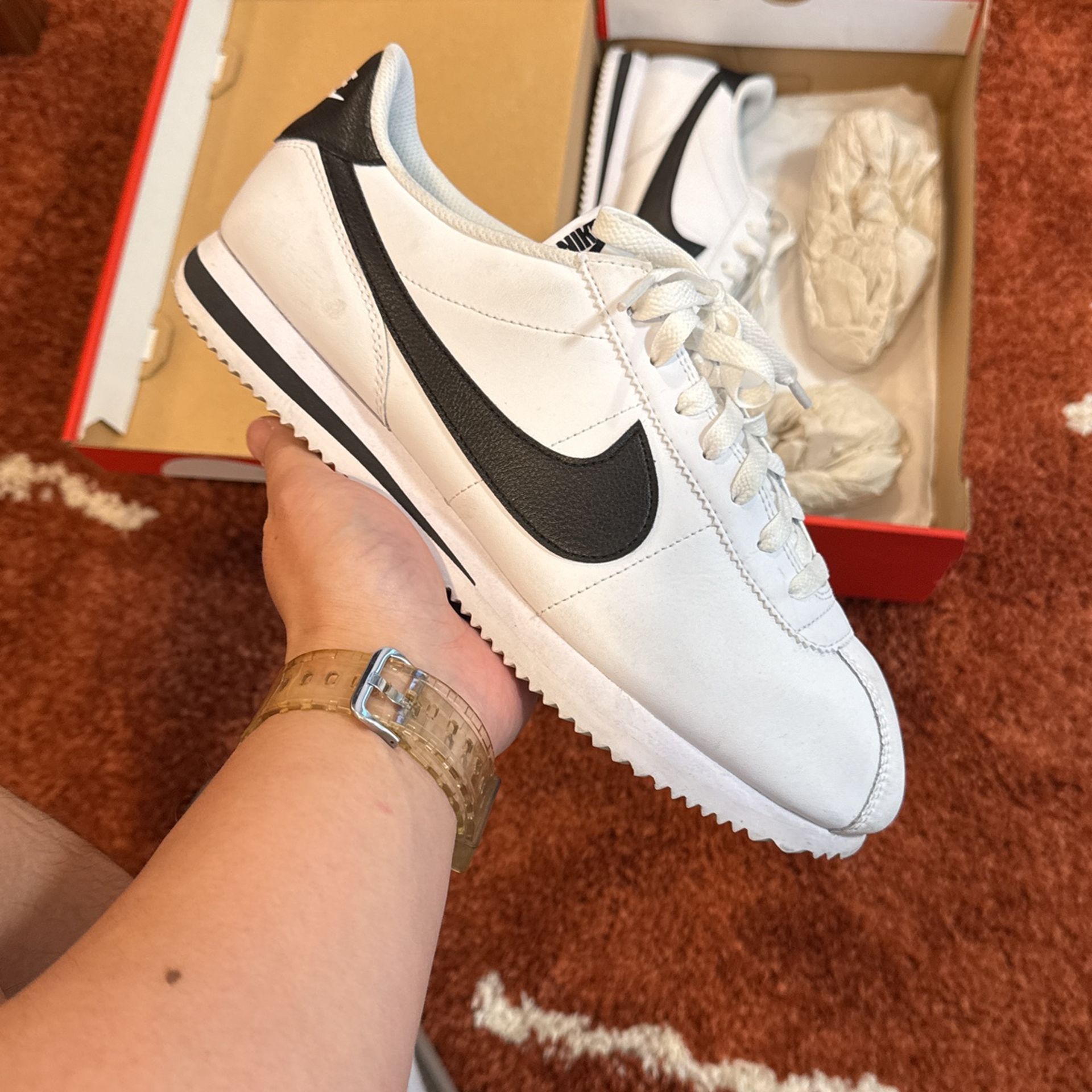 mens nike cortez size 10