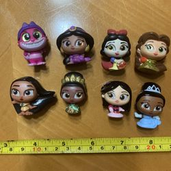 Set of 8 Disney doorables pick up Coral Springs 33071