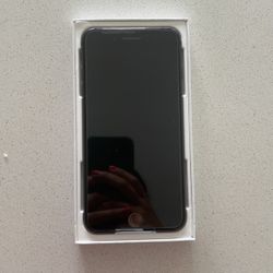iPhone 8plus - NEW 