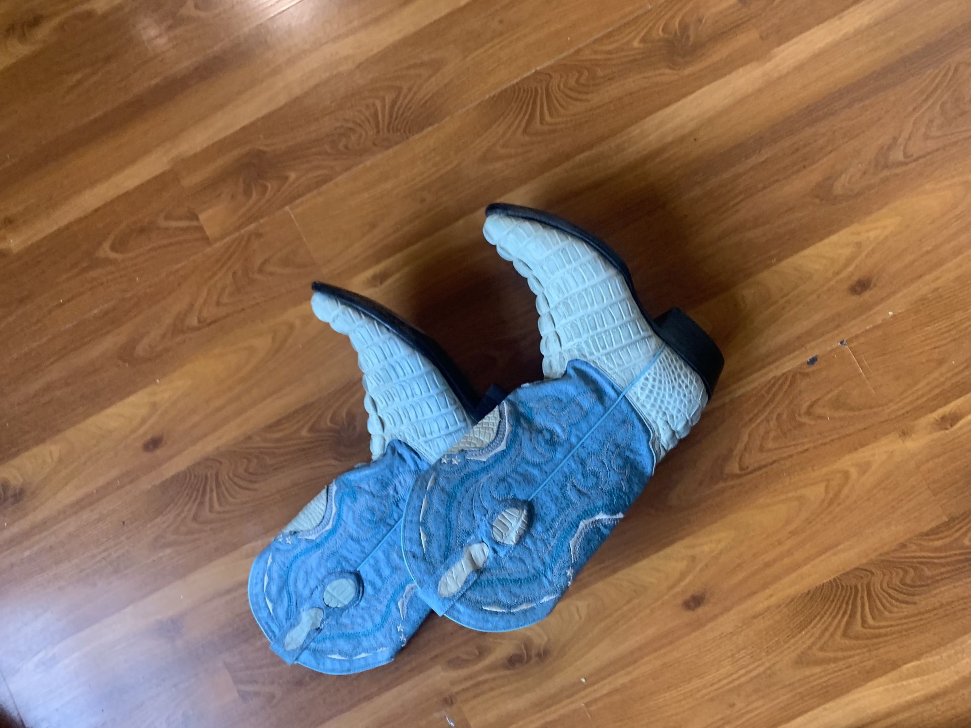 Blue Cowboy Boot Size6 Woman’s