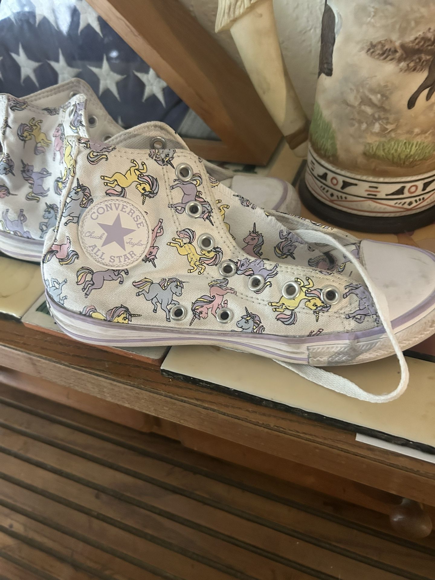 Converse Unicorn Print
