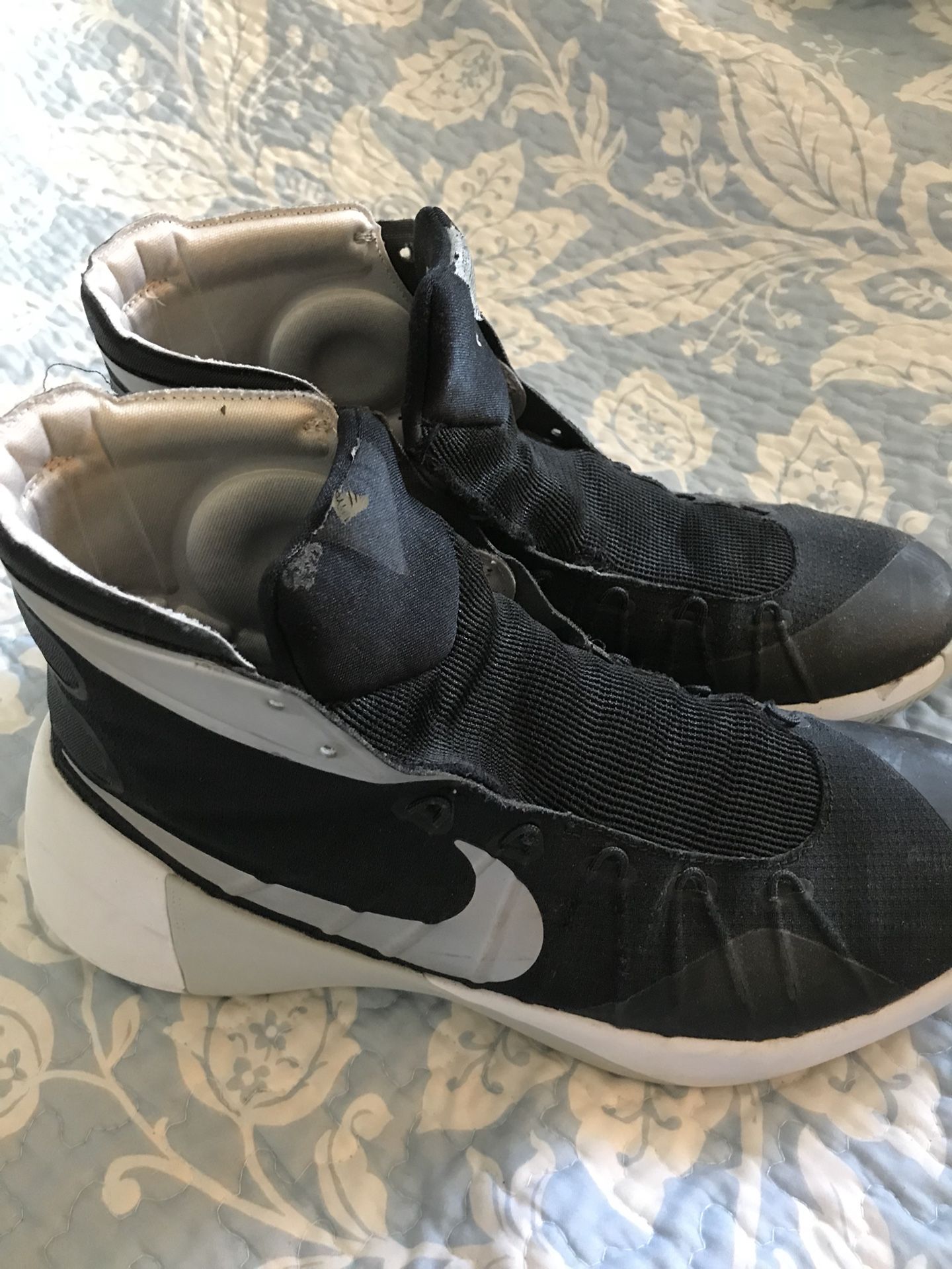 Nike basketball sneakers