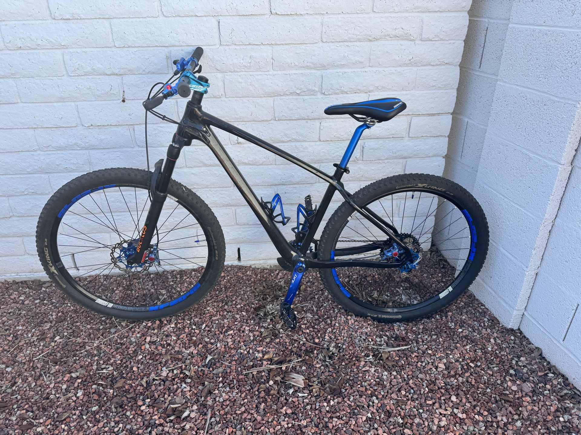 Medium Mountain Bike