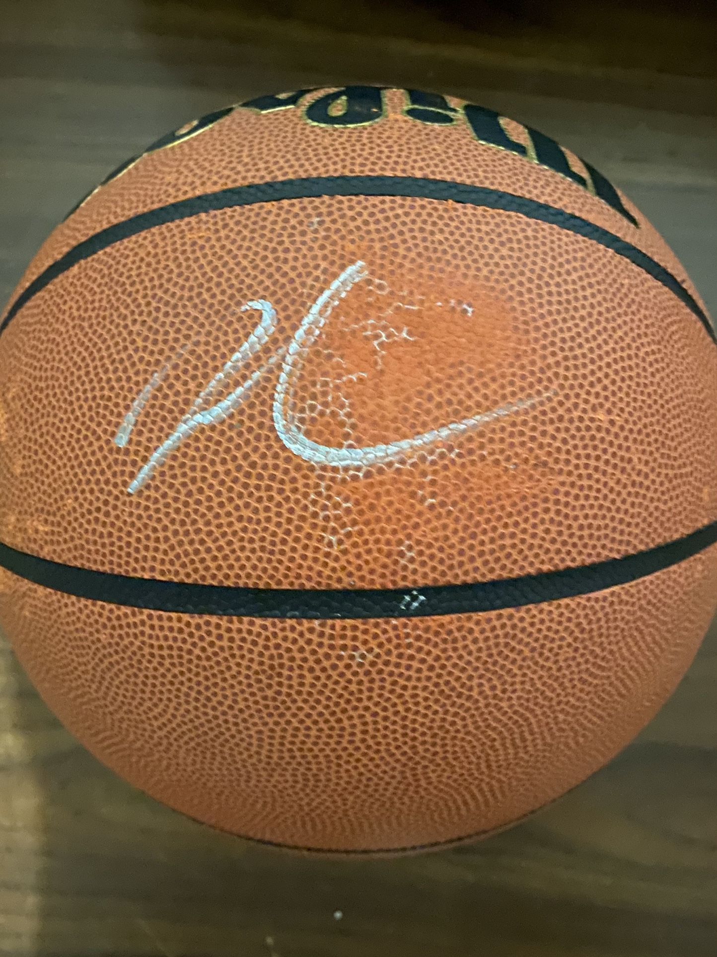 J.R. Smith Autograph basketball Lakers Cavs NBA